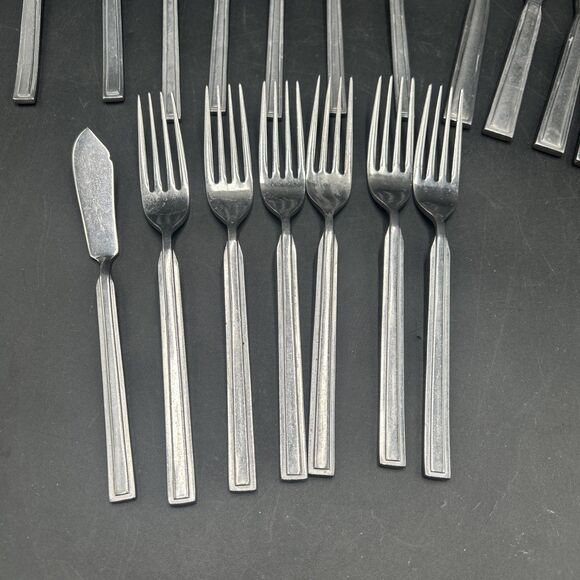 20 Pieces Sonnet Stainless Silverware Flatware replacement Forks Knives Spoons - Picture 2 of 7